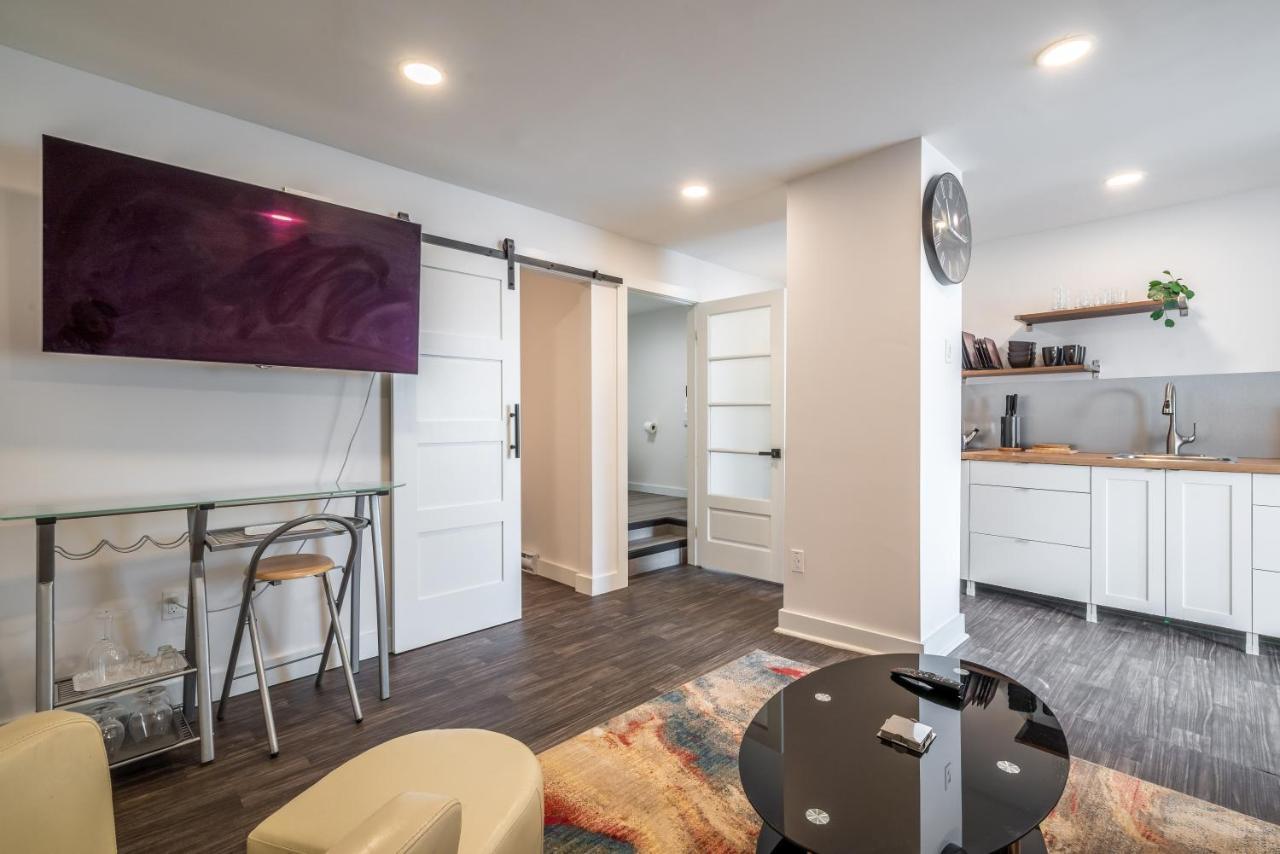Modern Contemporary 2 Bedroom Suite Halifax Exterior foto